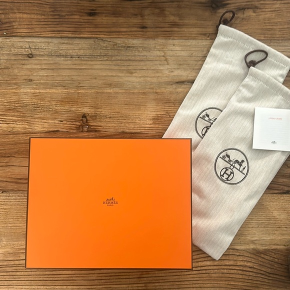 Authentic Hermes Shoe Box with dust bags